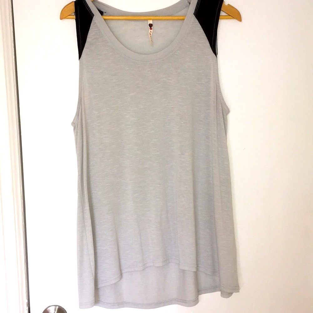 poof! Summer Tank